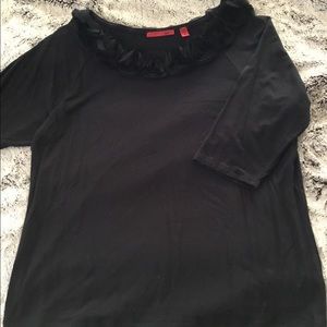 NWOT Rosette 3/4 Sleeve Top by Red